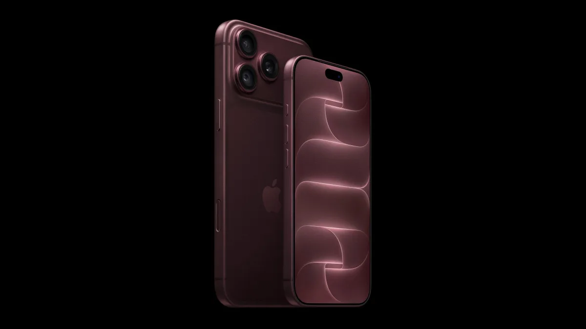De iPhone 18 Pro Max en iPhone 18 Pro in Bordeauxrood, van achteren en van voren