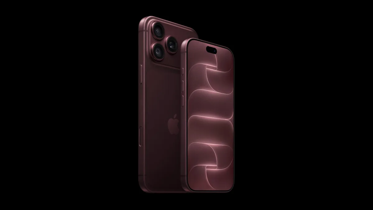 iPhone 18 Pro voor- en achterkant, met het kleinere Dynamic Island waarachter Face ID zit